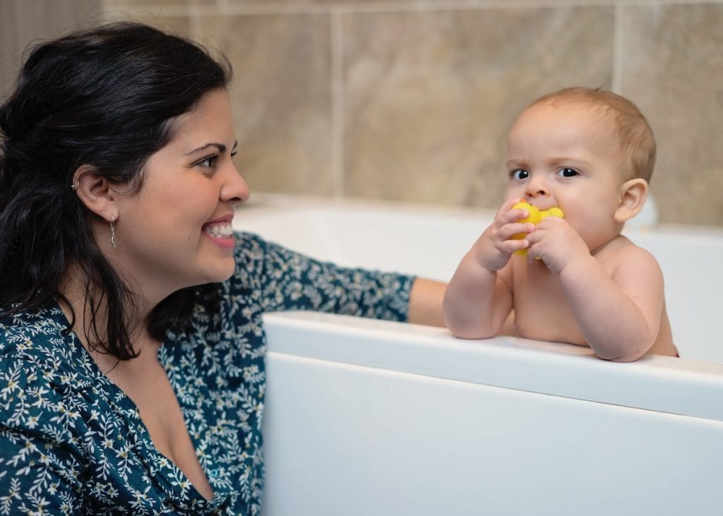 how to photograph kids with a phone